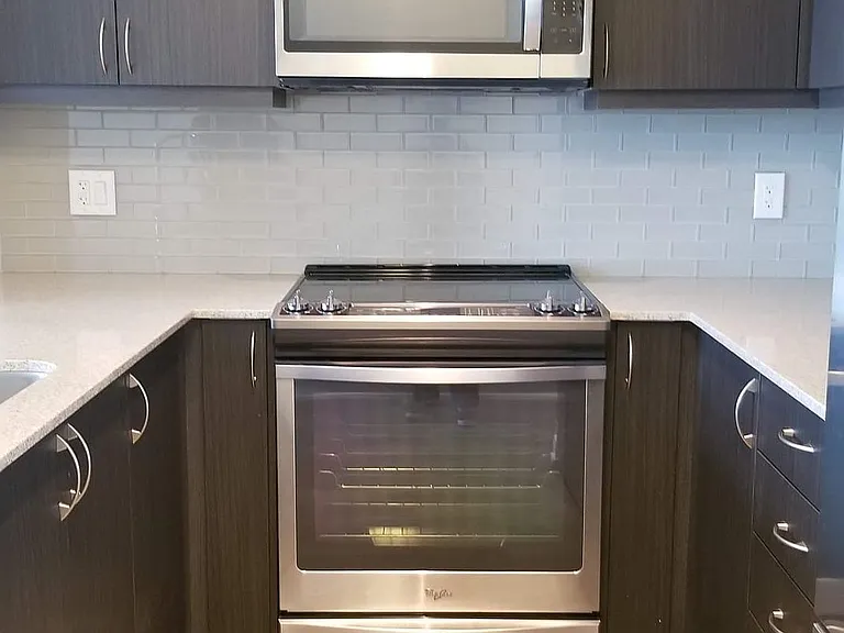 4633 Glen Erin Dr #911 — Photo 13