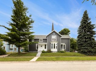 361 5th St, Manistee, MI 49660