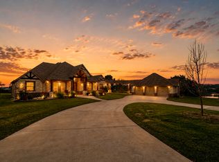 288 S Ridgeoak Ct, Weatherford, TX 76087