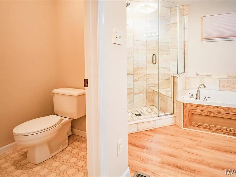 3309 Lower Lakes Estates Dr — Photo 15