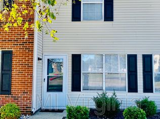 3560 Clover Meadows Dr, Chesapeake, VA 23321