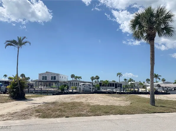 17810 Stevens Blvd, Fort Myers Beach, FL 33931