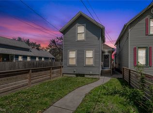 2365 W 7th St, Cleveland, OH