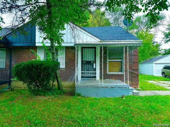 19242 Moross Rd, Detroit, MI 48224