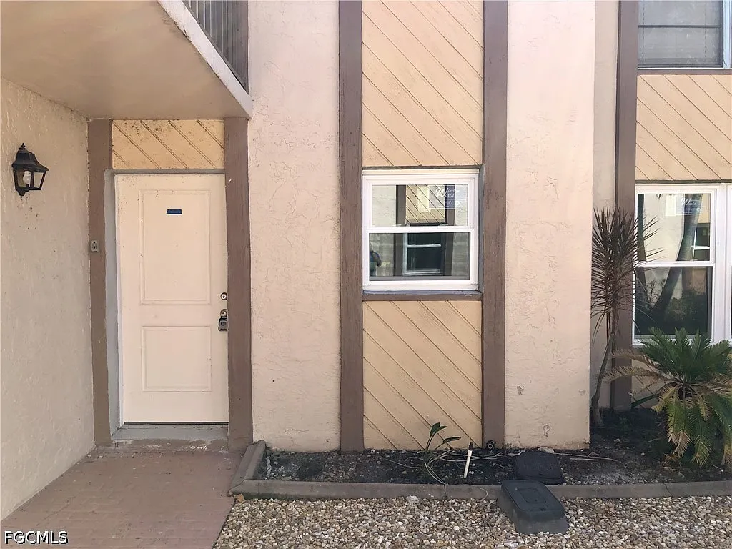 2 bed, 1.0 bath, 732 sqft, $1,175 — Photo 3