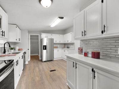 223 E Primrose Ave, Defuniak Springs, FL, 32433