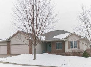 1308 Prairie Grass Ln, Iowa City, IA 52246