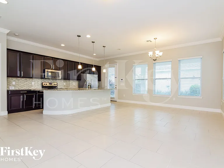 5948 Village Center Dr — Photo 3