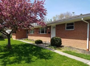 1150 Eastfield Rd, Worthington, OH 43085
