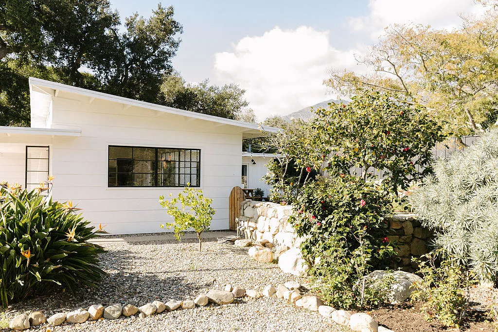Building Photo - Romero Canyon Rd