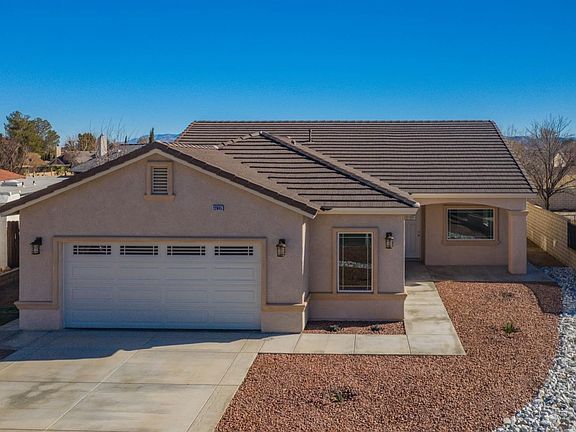 2nd image of 12945 Norfolk Ln