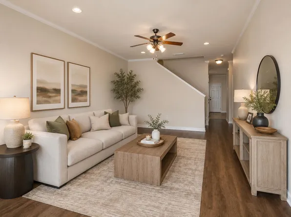1490 Bentley Cir, Fort Walton Beach, FL 32547