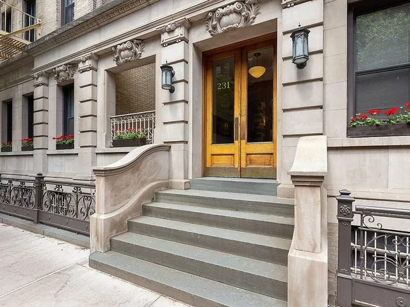231 W 21st St APT 2F, New York, NY 10011