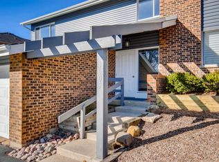 1605 Old Oak Pl #A-2, Darien, IL 60561