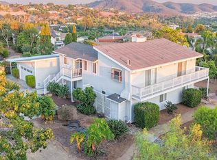 2195 Tierra Verde Rd, Vista, CA 92084