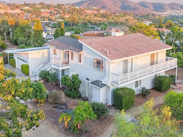 2195 Tierra Verde Rd, Vista, CA 92084