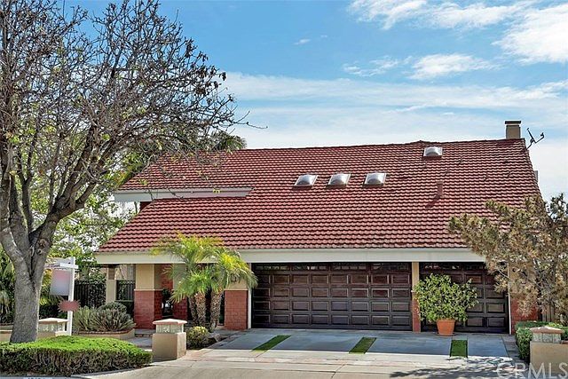 1st image of 19134 Poseidon Ave