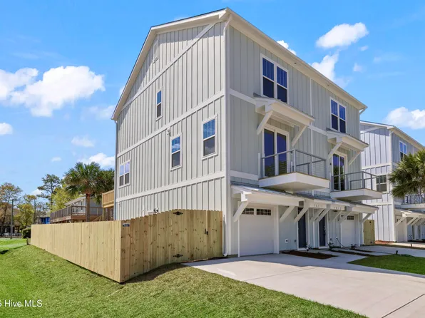 501 Greenville Avenue #1, Carolina Beach, NC 28428