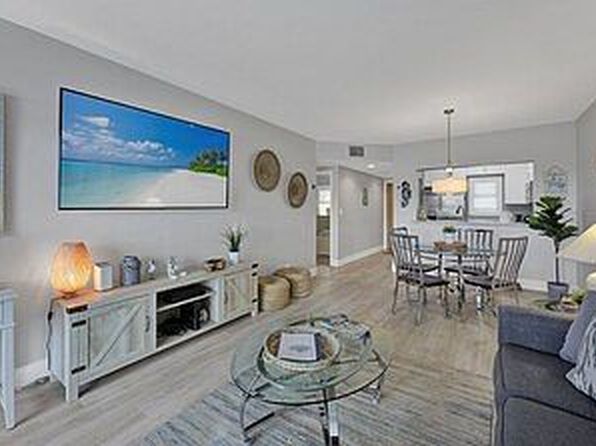 803 River Point Dr APT 107B