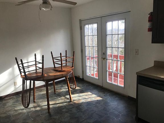 2nd image of 5106 Shannon Dr APT 426