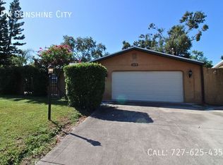 849 15th Ave SW, Largo, FL 33770