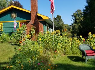 16 Springfield Rd, Upper Jay, NY 12987