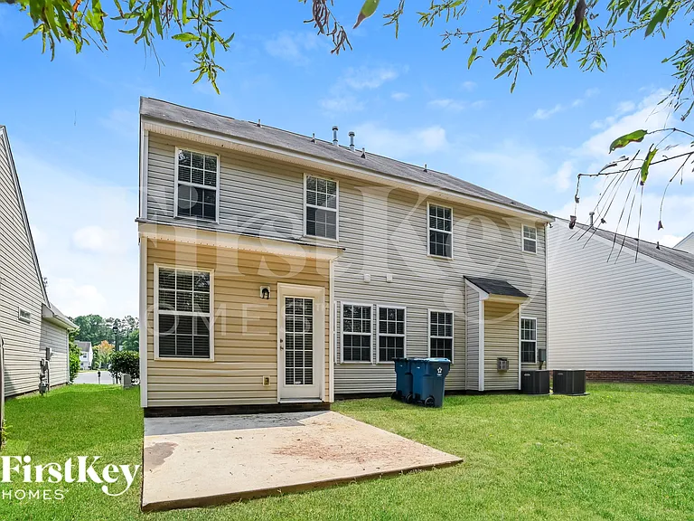 723 Marthas View Dr — Photo 15