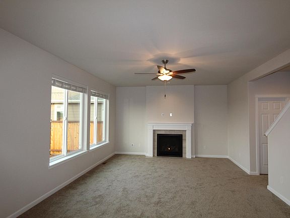 4th image of 9712 9th Ave SE