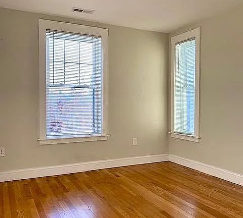5th image of 349 Somerville Ave #3