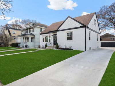 4124 Wolf Rd, Western Springs, IL, 60558
