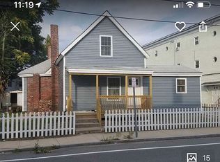 88 Palm St, Nashua, NH 03060
