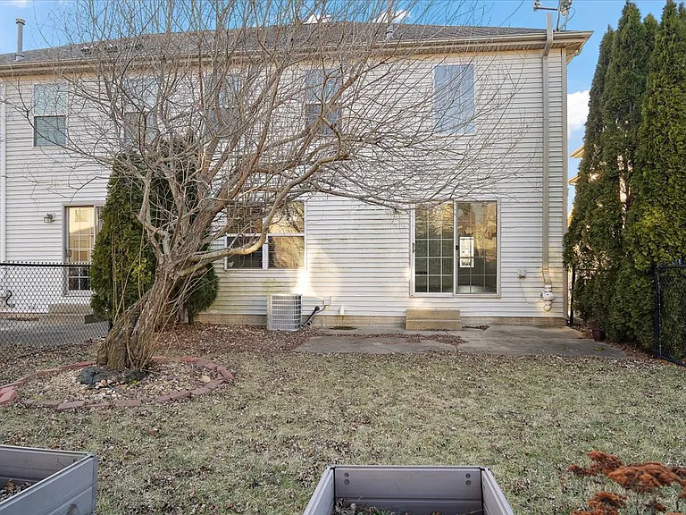 1200 Heron Dr — Photo 34