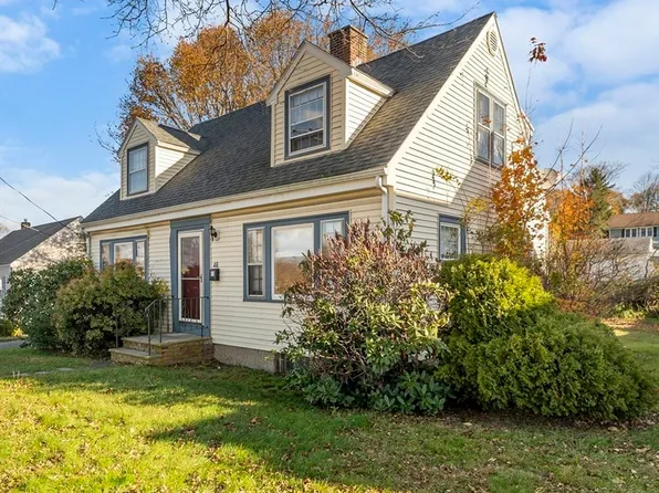 46 Sutton St, Peabody, MA 01960