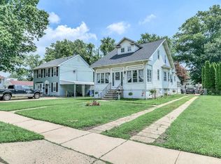 323 Monroe Ave, Cherry Hill, NJ 08002