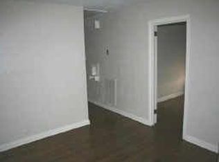 2042 Welch St, Houston, TX 77019
