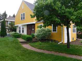 627 Medary Ave, Brookings, SD 57006