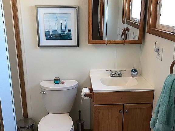 First floor bathroom 