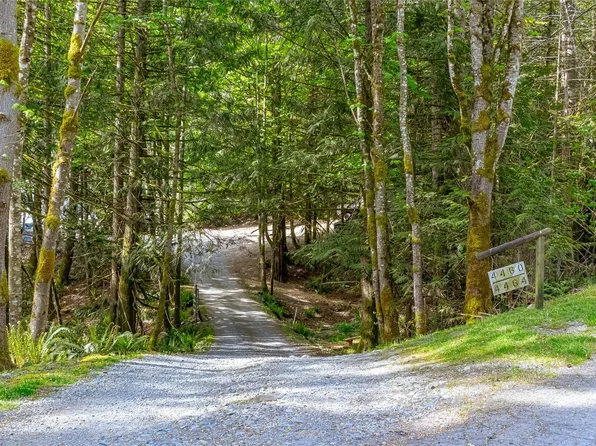 4460 Creighton Rd, Cowichan Valley, BC V9L 6J7