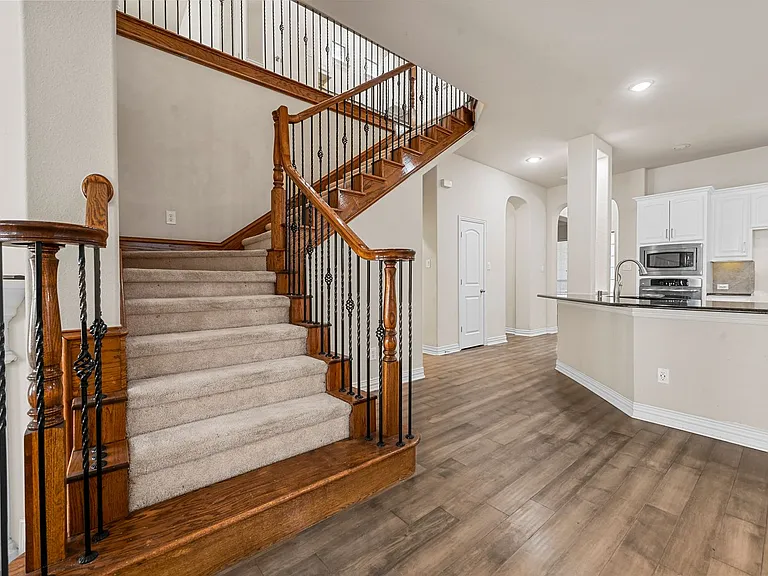 8732 Laurel Canyon Rd — Photo 8