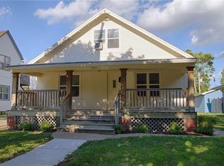 541 6th St, West Des Moines, IA 50265