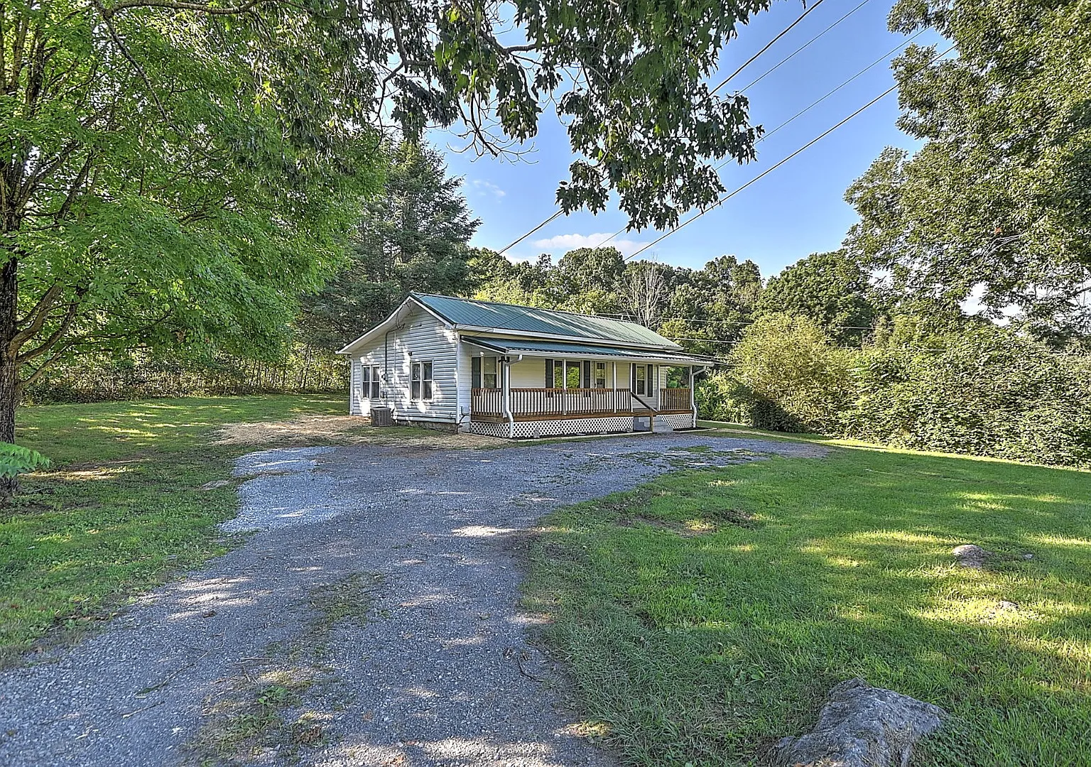 875 S Pickens Bridge Rd — Photo 1