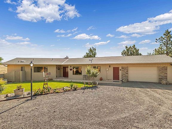 3rd image of 2036 Chukar Ln