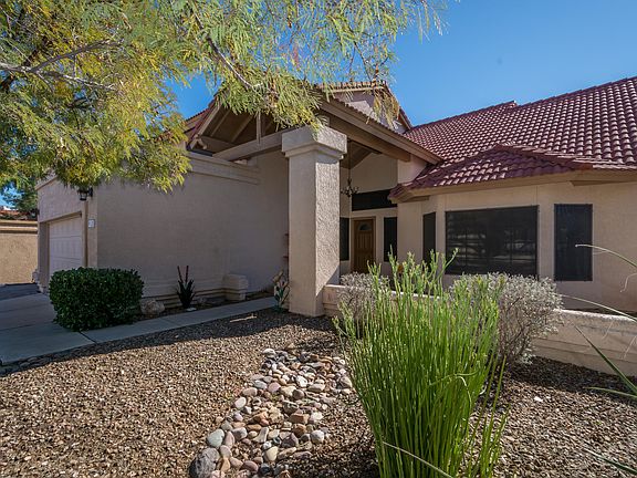 2nd image of 1261 W Lodestone Pl