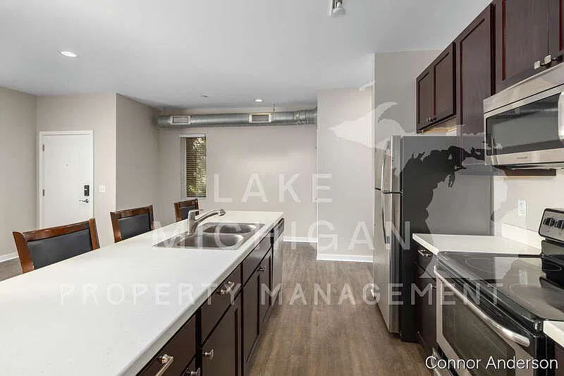 1 bed, 1.0 bath, 679 sqft, $1,675 — Photo 4
