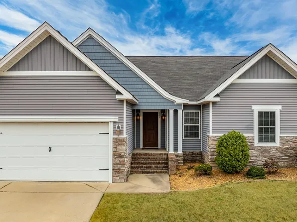 604 Surrey Ln, Benton, AR 72015