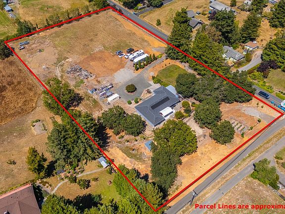 3rd image of 4336 Hessel Road