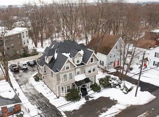 194 School St, Quincy, MA 02169