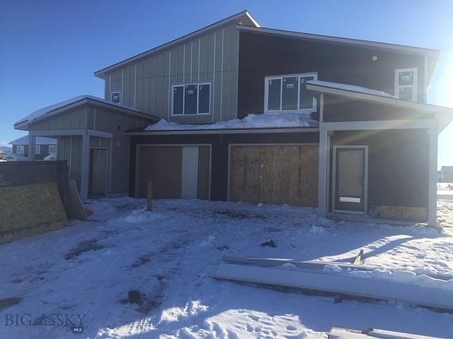 1st image of 942 Abigail Ln S