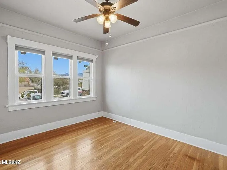 1245 N 1st Ave — Photo 33