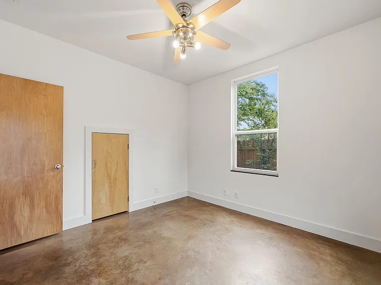 2214 Iva Ln #B — Photo 21